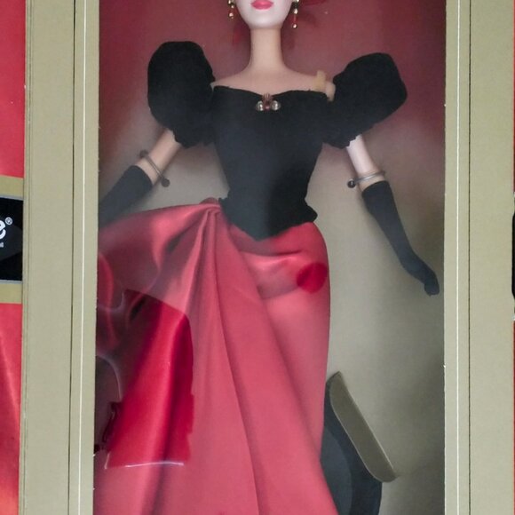 Avon Winter Splendor Barbie Doll Special Edition #19357 - Picture 2 of 3